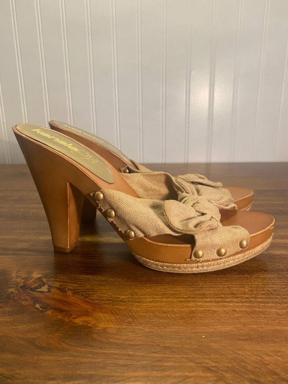 Kensie Girl - Jett Bow Platform Mule Heeled Sandals - Tan/Gold Flecked - 8.5